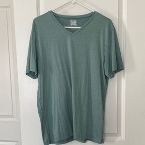 Cool V-Neck Men's Tee in Teal